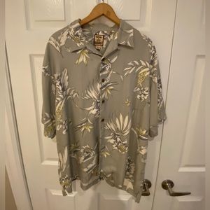 Tommy Bahama Hawaiian Button Down Shirt
